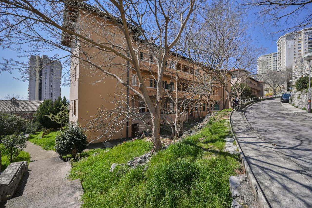 Apartment Terrazzo Рийека Екстериор снимка